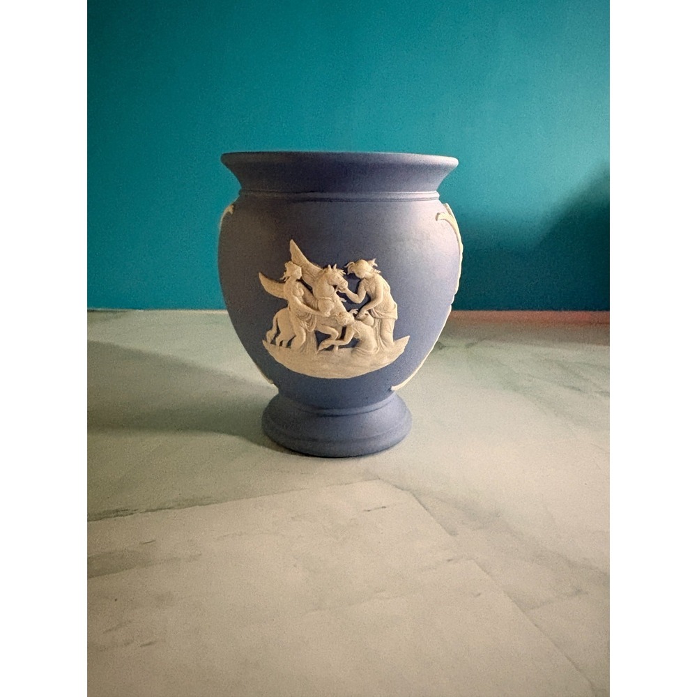 Vtg Wedgwood Jasperware Vase Light Blue Neoclassical Raised Relief Greek 4in